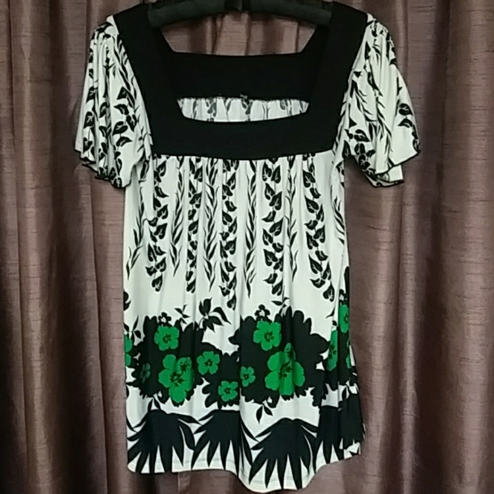 Large Dressy Short Sleve Blouse